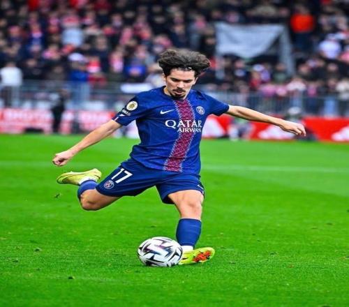 巴黎圣日耳,曼斥资,万欧元收购,米乐体育平台,米乐体育官方网站,米乐体育登录入口,米乐体育app下载