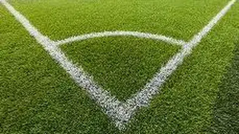 关晓彤被质疑星象？同行力挺：她身材高挑苗条